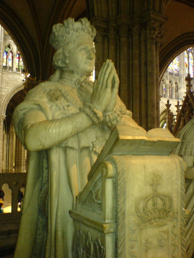 Orant de Louis XVI, à Saint-Denis. (Source : Alexis CERISIER-AUGER)